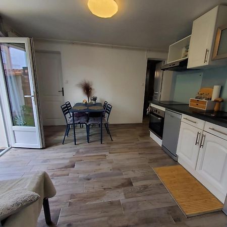 Appart 28M2 Avec Jardin Et Parking Prives, Chambre Separee Milhaud Екстер'єр фото