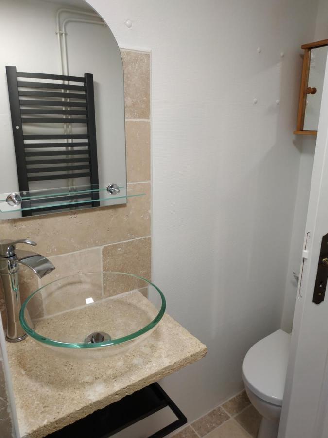 Appart 28M2 Avec Jardin Et Parking Prives, Chambre Separee Milhaud Екстер'єр фото