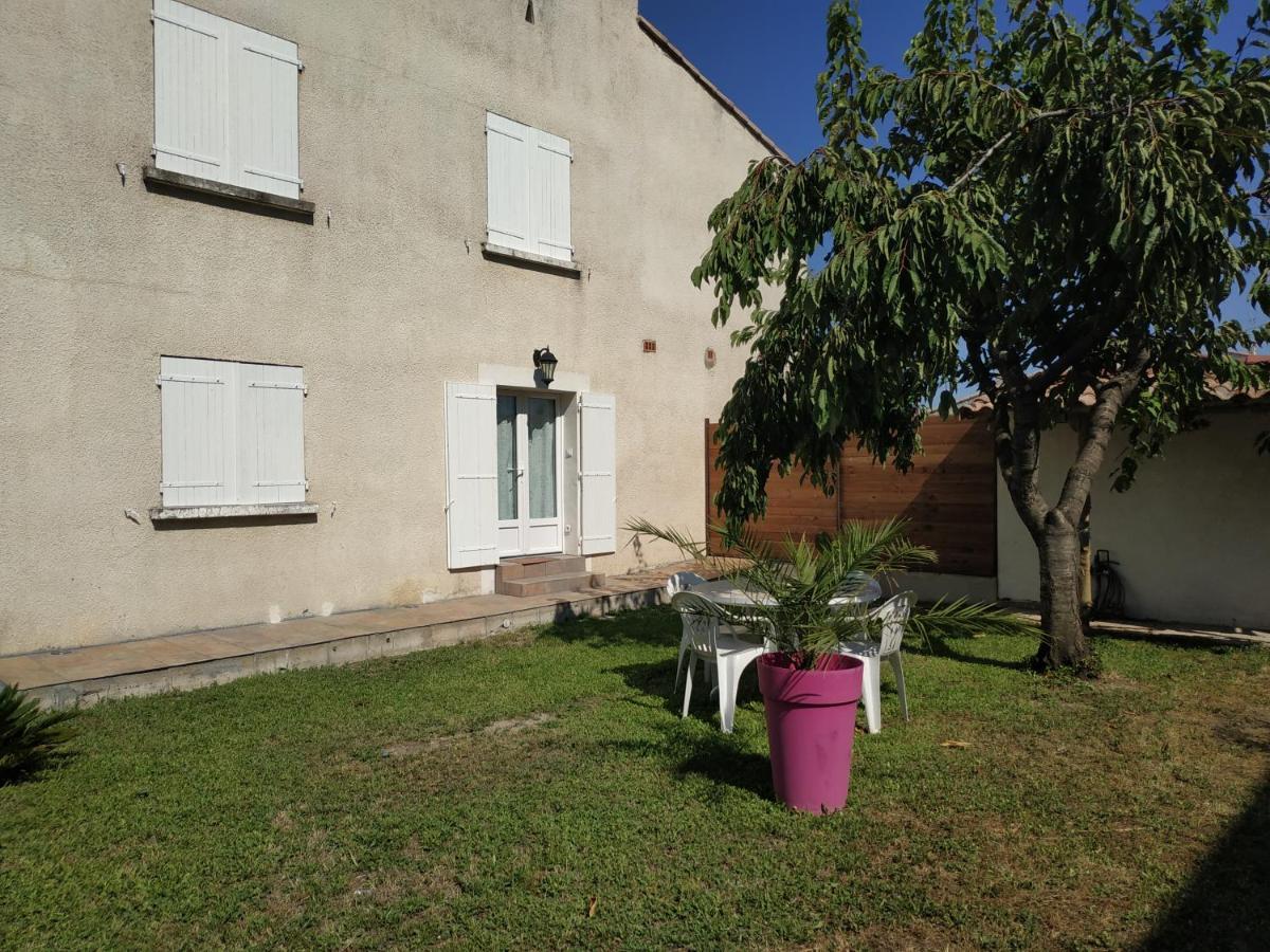 Appart 28M2 Avec Jardin Et Parking Prives, Chambre Separee Milhaud Екстер'єр фото